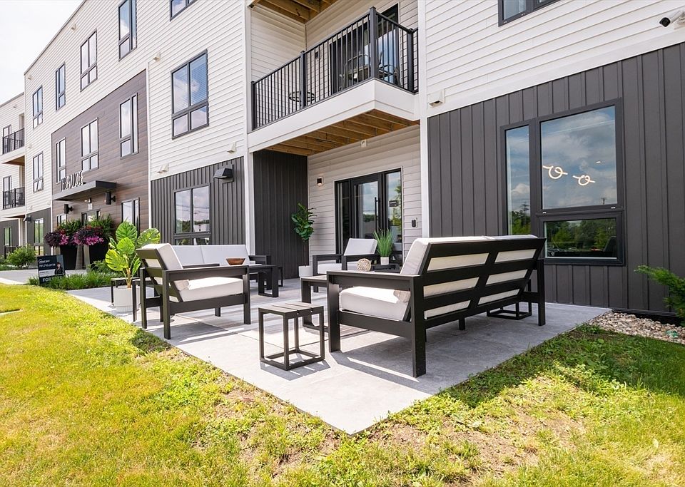 1st image of 203 Lowell St #206
