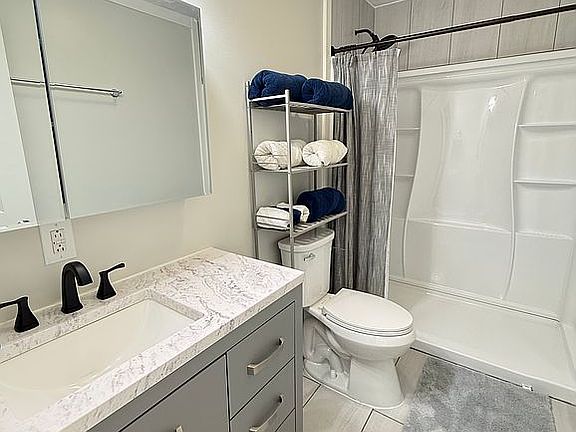 5th image of 6954 Whispering Pines Dr