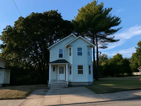 103 Gordon Ave, Carbondale, PA 18407