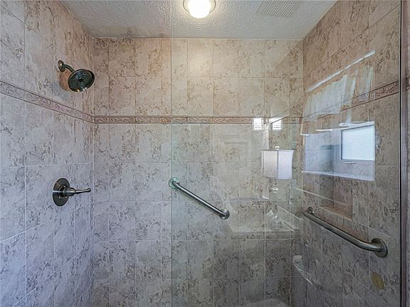 4th image of 720 Lake Orchid Cir APT 201