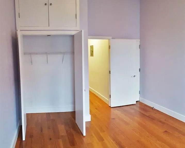 1250 De Kalb Ave #3R — Photo 7