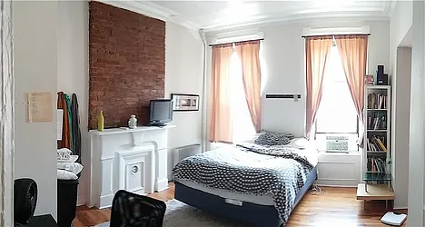 Rented by R New York