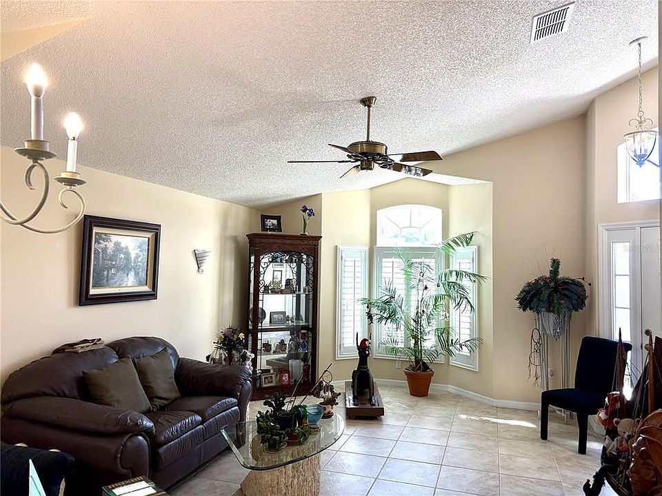 2nd image of 1013 WALNUT CREEK COVE