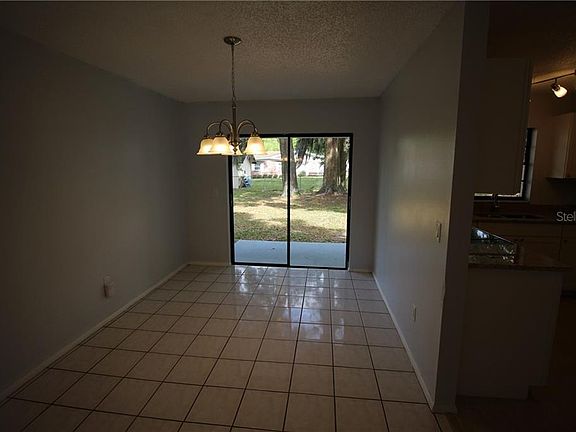 4th image of 612 N Lanier Ave