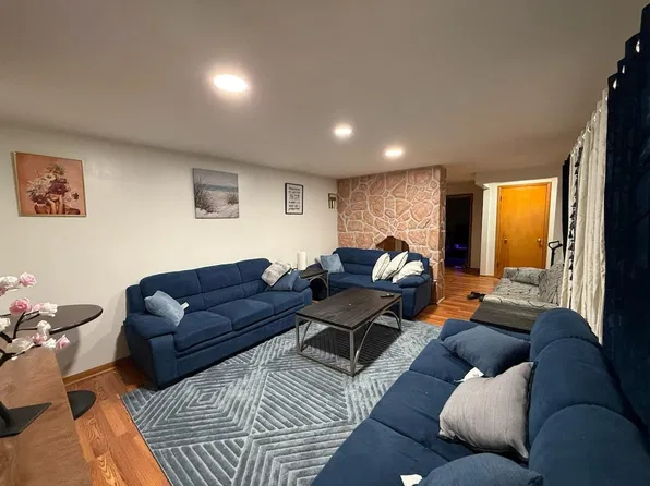 168 Leocrest Ct, Buffalo, NY
