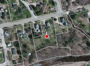 65 Elm St, Farmington, NH 03835