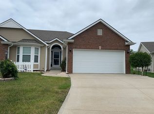 4807 Kelsey Ct, Saint Joseph, MO 64506