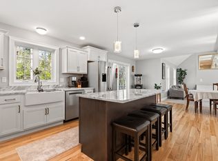 526 Hubbardston Rd, Templeton, MA 01468