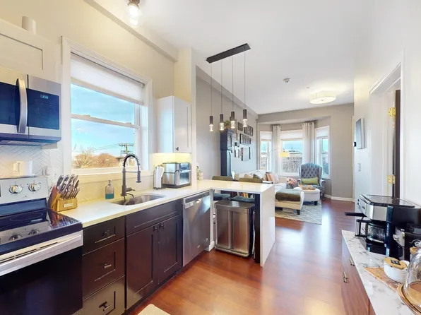 256-260 Bremen St #260-3, Boston, MA 02128