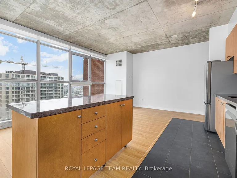 179 George St #2106 — Photo 21