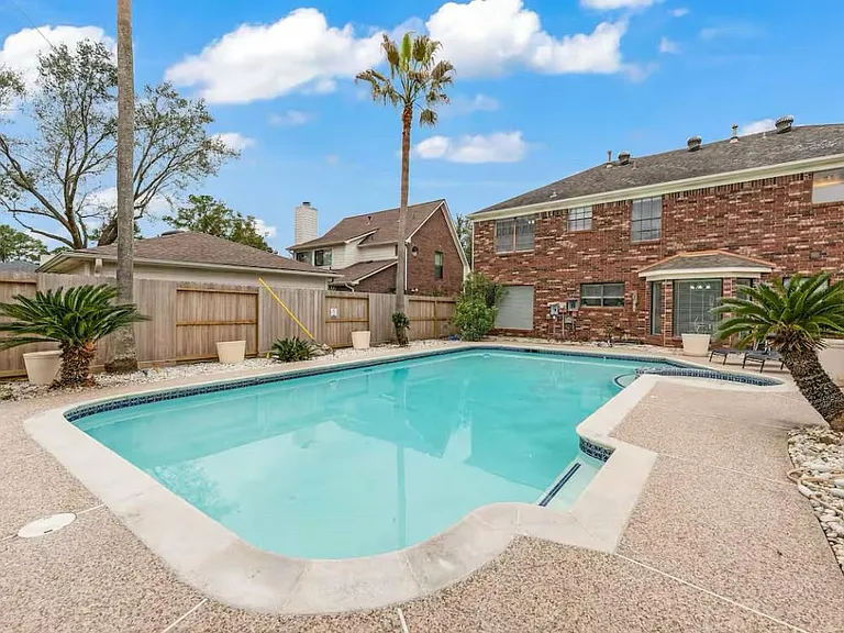 7606 Magnolia Shadows Ln — Photo 21