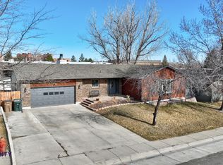 1147 Almon Cir, Gillette, WY 82718