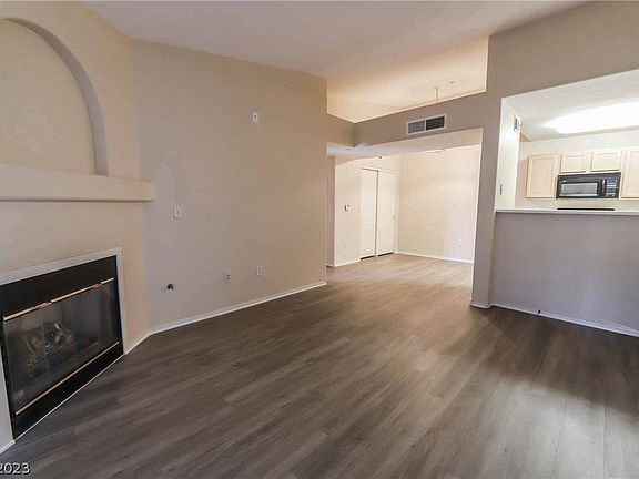 3rd image of 950 Seven Hills Dr APT 3025