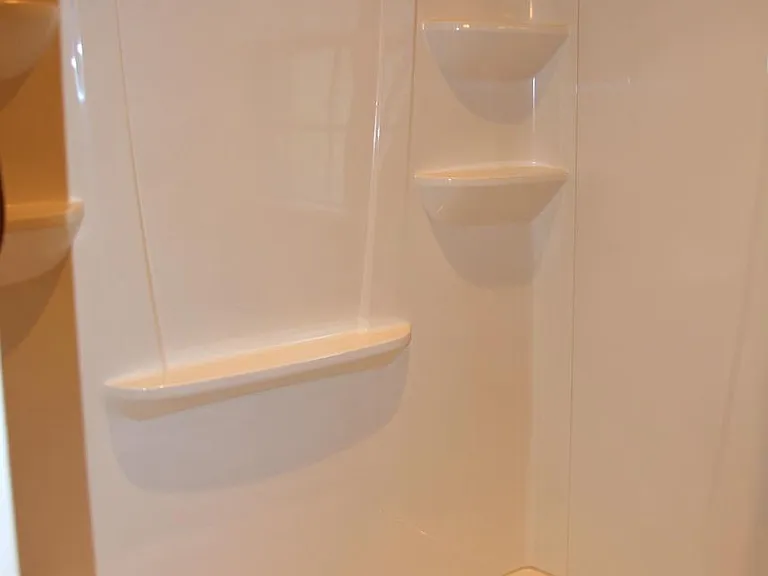 New tub-Shower