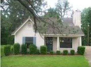 5915 Floral Dr, Jackson, MS 39206