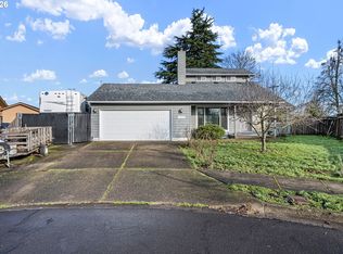 1132 T St, Springfield, OR 97477