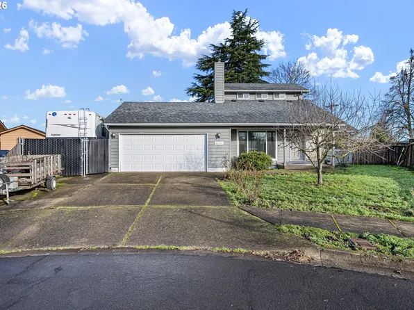 1132 T St, Springfield, OR 97477