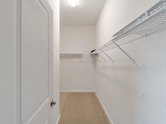 4th image of 705 Branham St