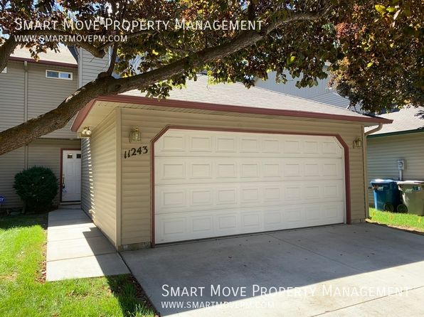 11243 W Stallion Ln
