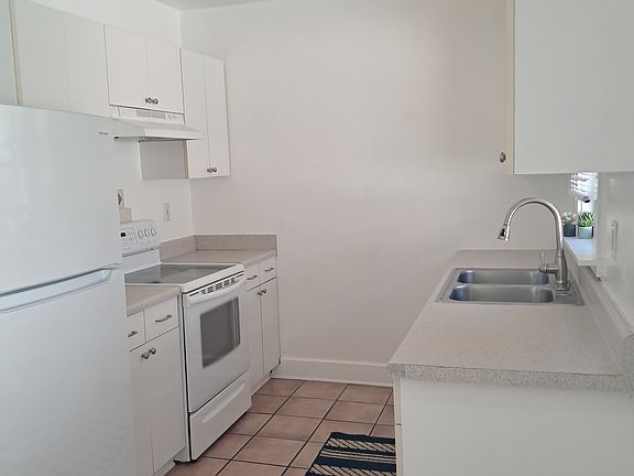 4th image of 1408 7th Ave N #1/2