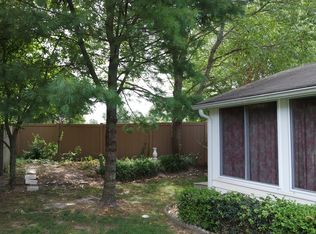 80 Maple Leaf Cir, Sewell, NJ 08080