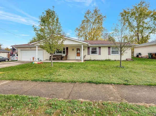 902 Brookwood Dr, Trenton, OH 45067