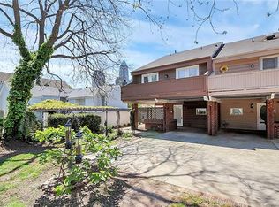 418 W 9th St, Charlotte, NC 28202