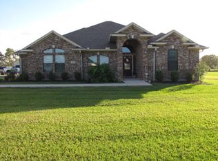 302 Cattle Drive Trl, Angleton, TX 77515