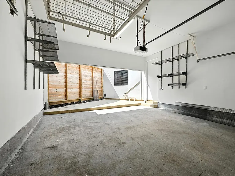2019 McClendon St — Photo 41