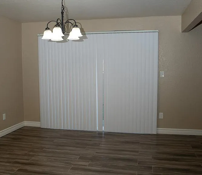 5945 Brush Creek Dr — Photo 4