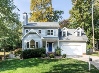 104 Westport Dr, Cary, NC 27511