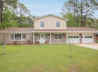 108 Braeburn Dr, Ocean Springs, MS 39564