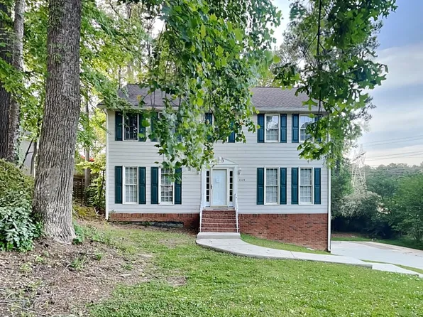 1324 Interlaken Pass, Jonesboro, GA 30238