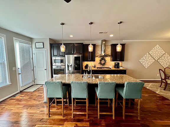 4th image of 23413 Epperson Sq