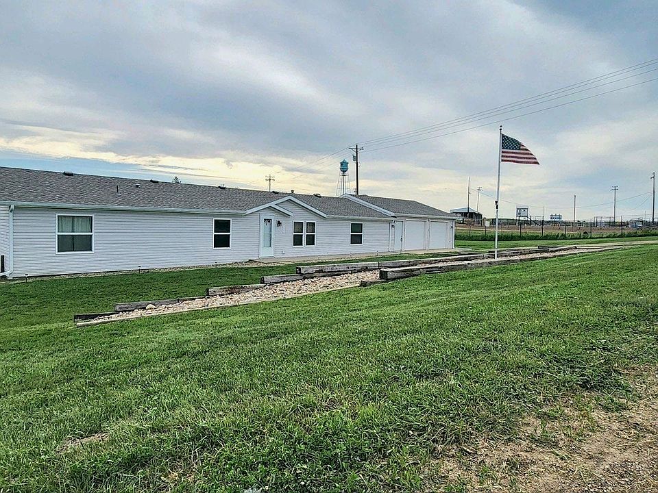 117 N A Ave, New Underwood, SD 57761 Zillow