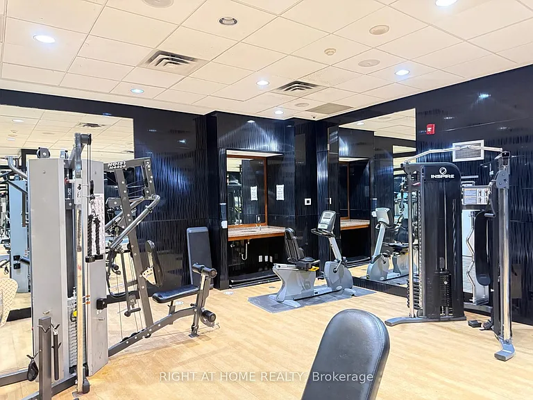 310 Burnhamthorpe Rd W #2101 — Photo 40
