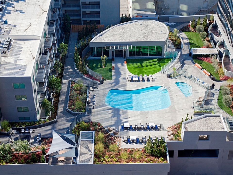 1st image of 900 S Figueroa St APT 403
