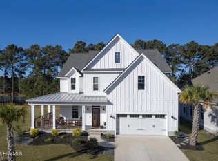 524 Moss Lake Ln, Holly Ridge, NC 28445