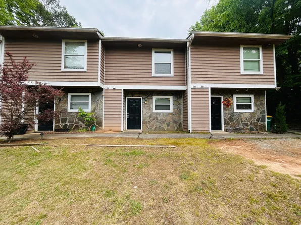 6328 Baker Ct, Peachtree Corners, GA 30092