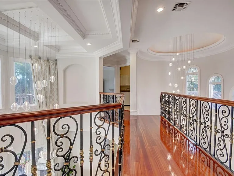 1320 S Lakeside Dr — Photo 25
