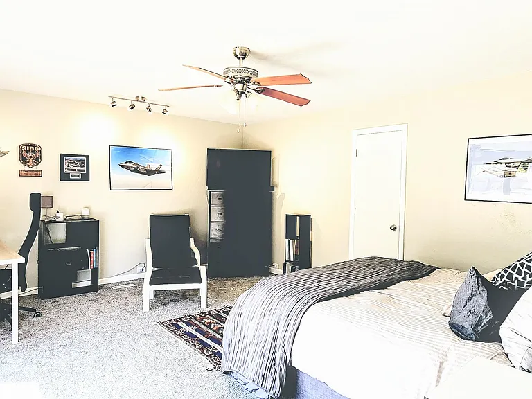 1813 Calico Ln — Photo 2