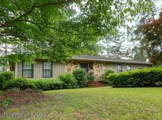 205 Range Rd, Hope Mills, NC 28348