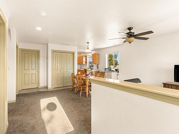 2nd image of 105 9th St