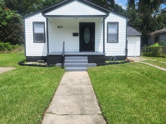 2nd image of 3611 Dalton St