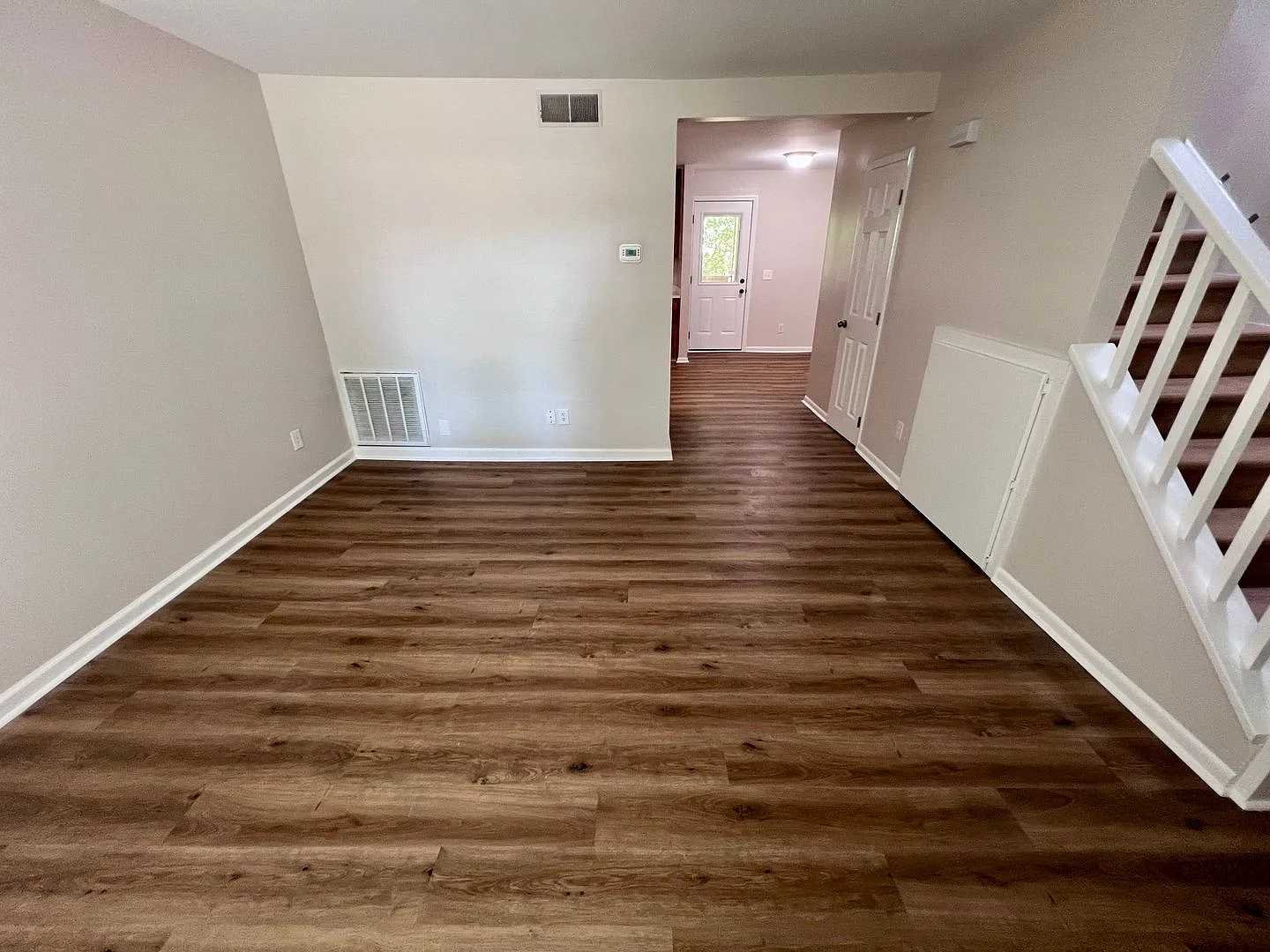 Cayce Townhome — Photo 3