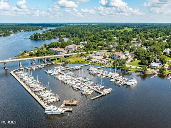 516 Water Street #Bs-19, Oriental, NC 28571