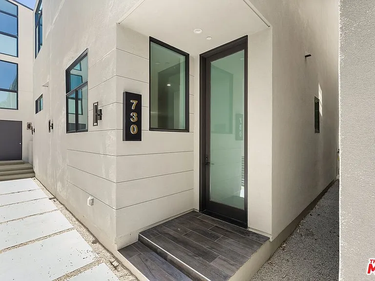 730 Indiana Ave — Photo 15