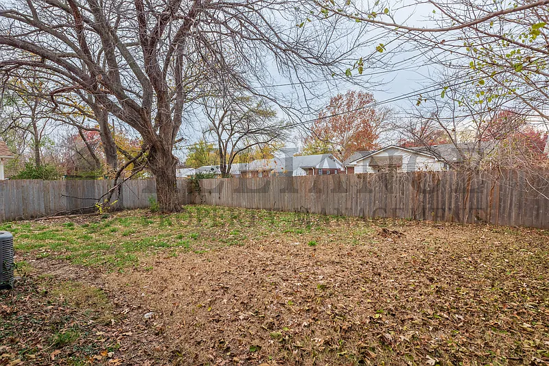 3 bed, 2.0 bath, 1513 sqft, $1,395 — Photo 3