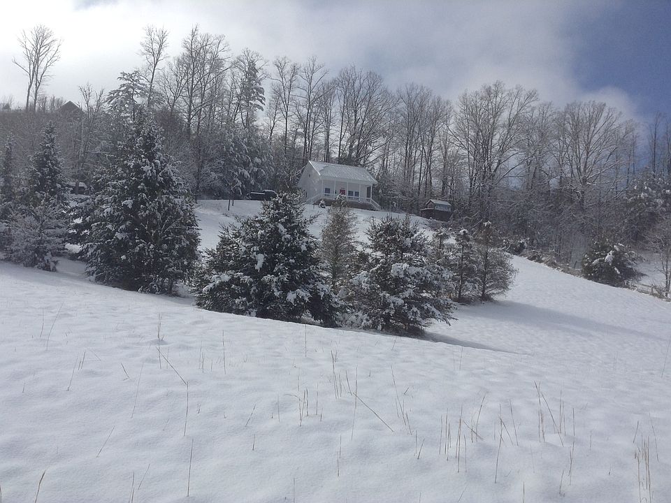 Winter at the farmhouse