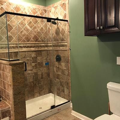 5th image of 1903 N Sheffield Ave APT 2F